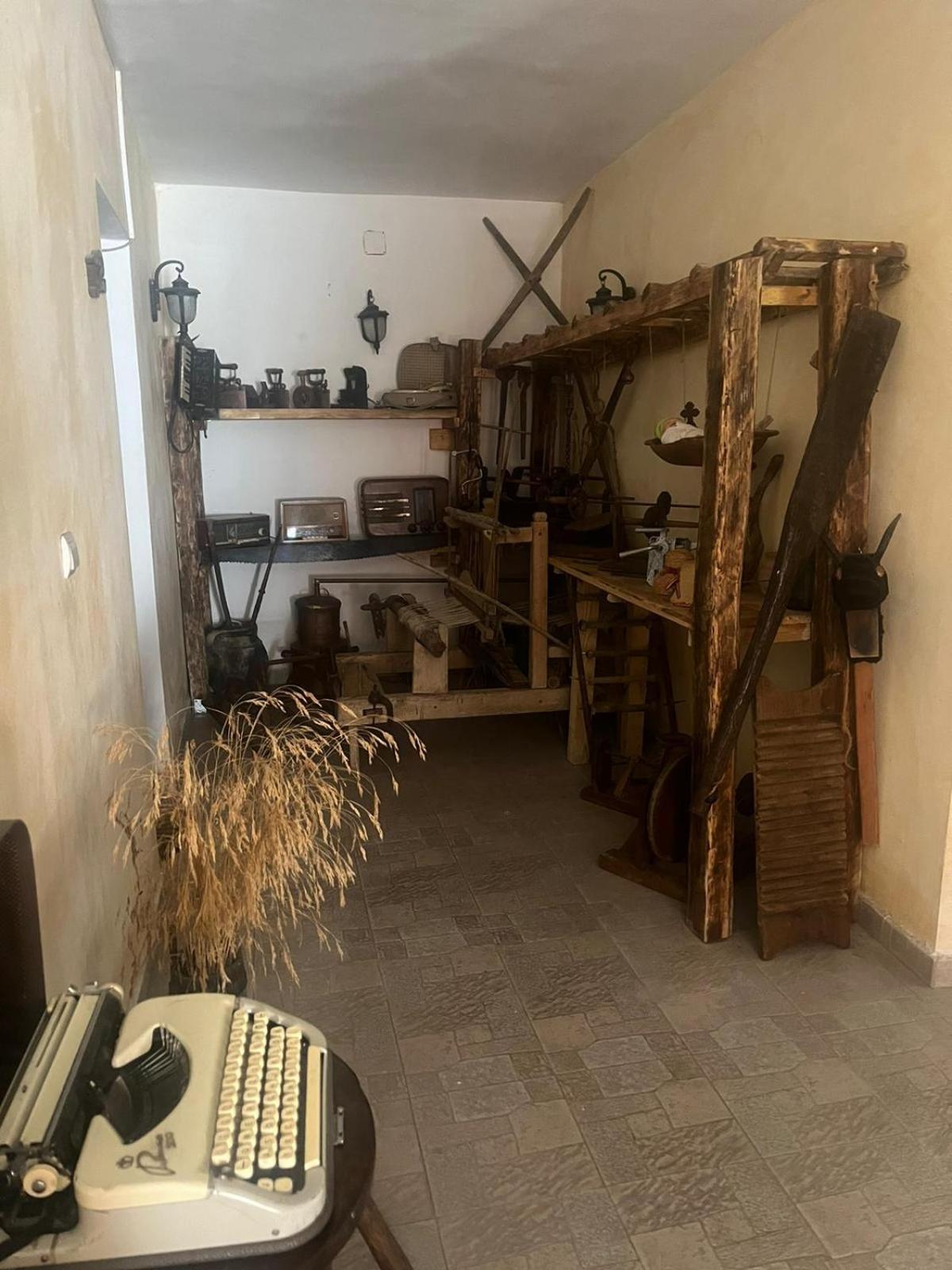Casa De Oaspeti Dunarea La Cazane Dubova Zewnętrze zdjęcie
