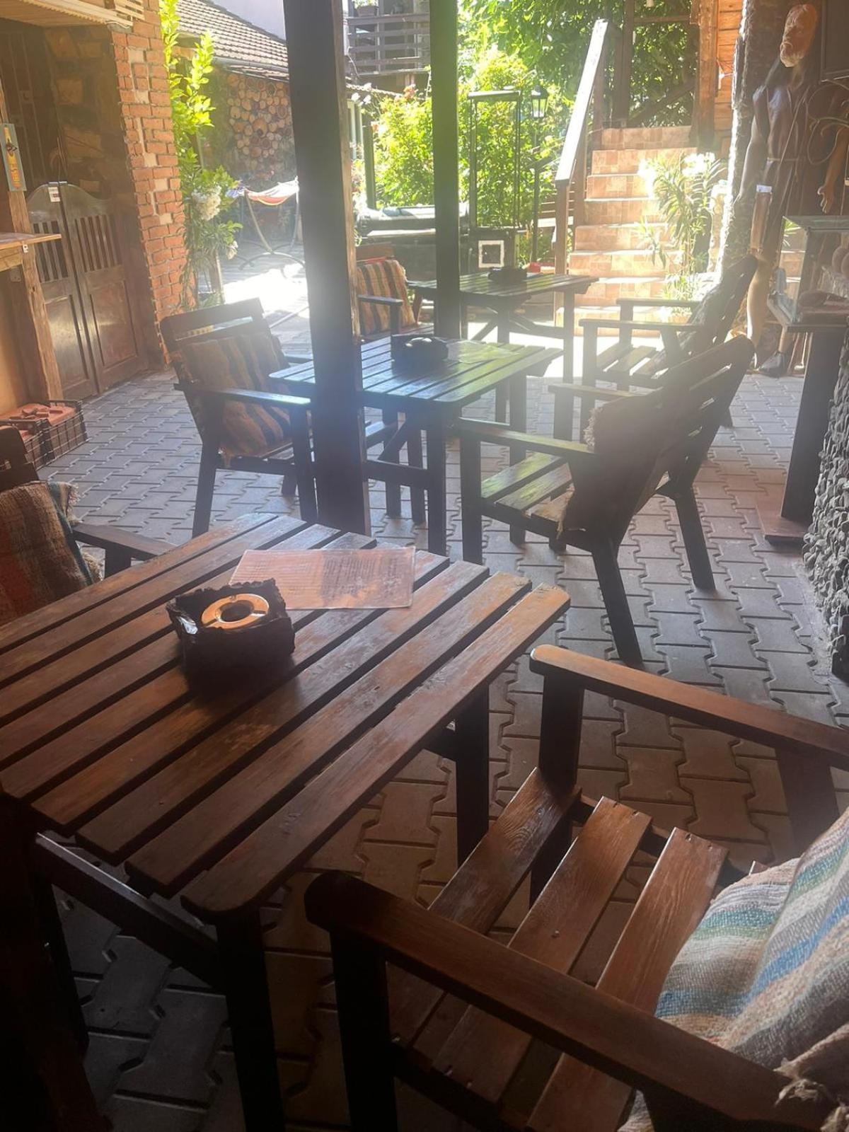 Casa De Oaspeti Dunarea La Cazane Dubova Zewnętrze zdjęcie