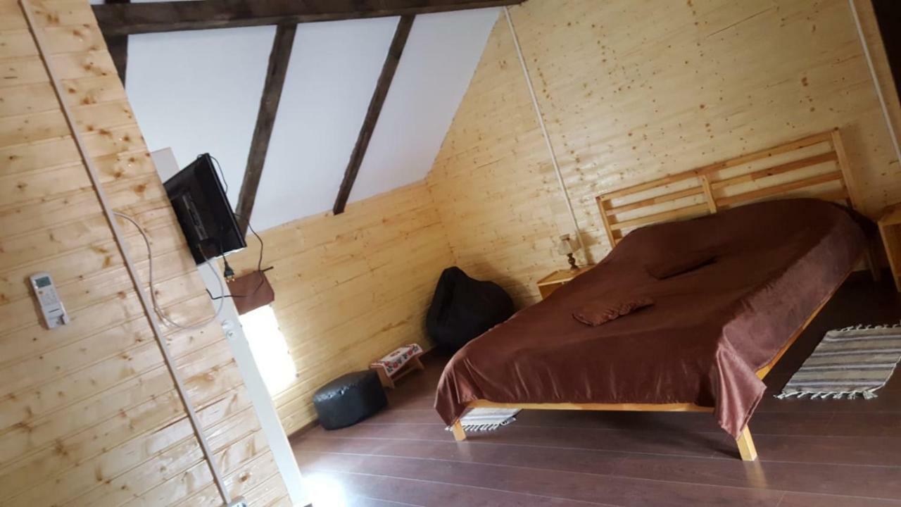 Casa De Oaspeti Dunarea La Cazane Dubova Zewnętrze zdjęcie